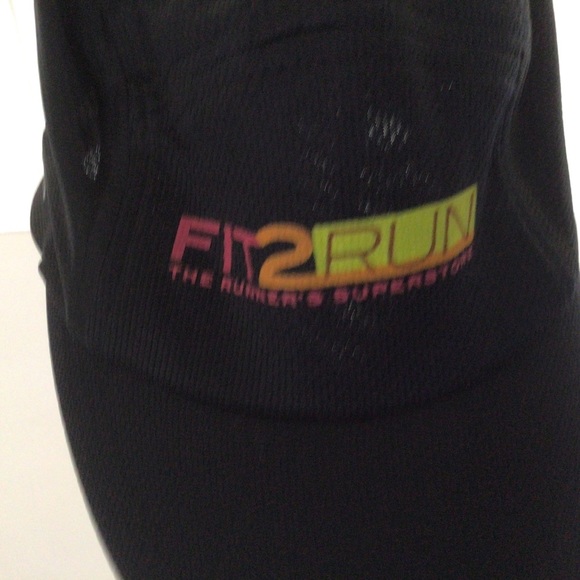 HEADSWEATS X FIT2RUN BLACK RACE HAT CAP NWT - Picture 3 of 8